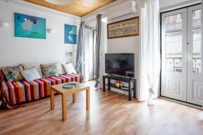 City Center Apt in Lively Bairro Alto!